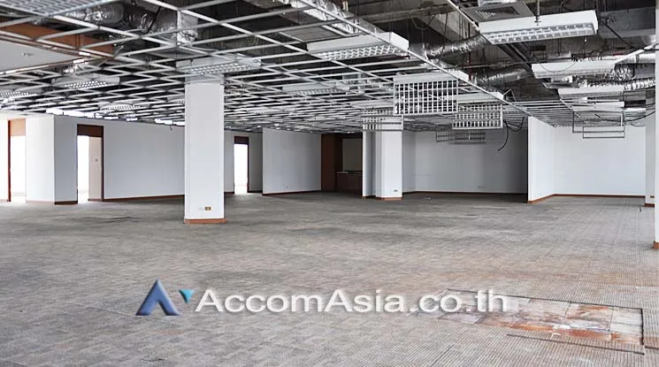 unit Office space For Rent in Ploenchit, Bangkok  near MRT Lumphini (AA15862)